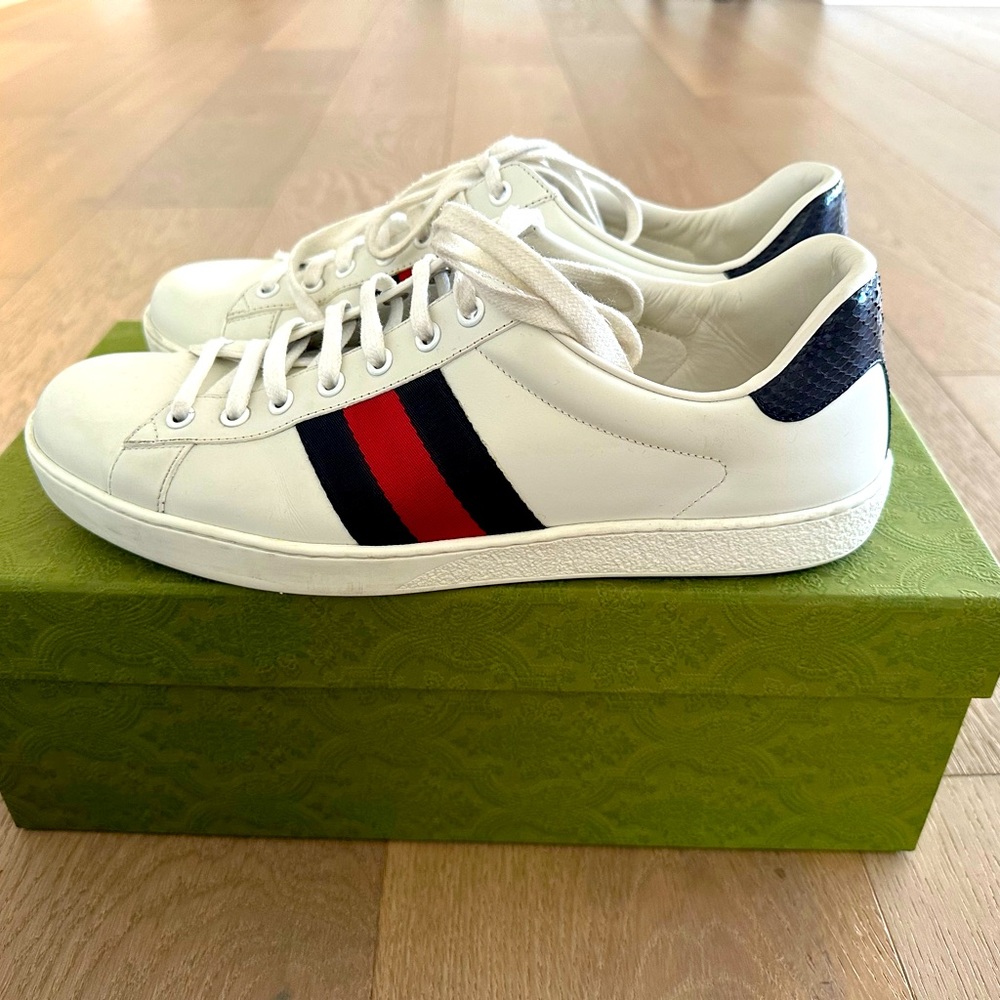 Men’s Gucci sneakers
